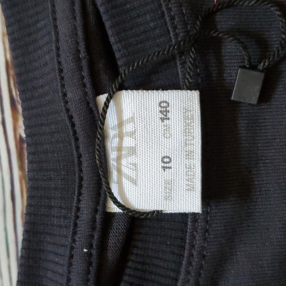 NWOT ZARA GIRLS LONG SLEEVE SHIRT 👩 - Picture 3 of 6